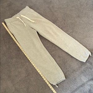 Men’s Basic Grey Sweatpants